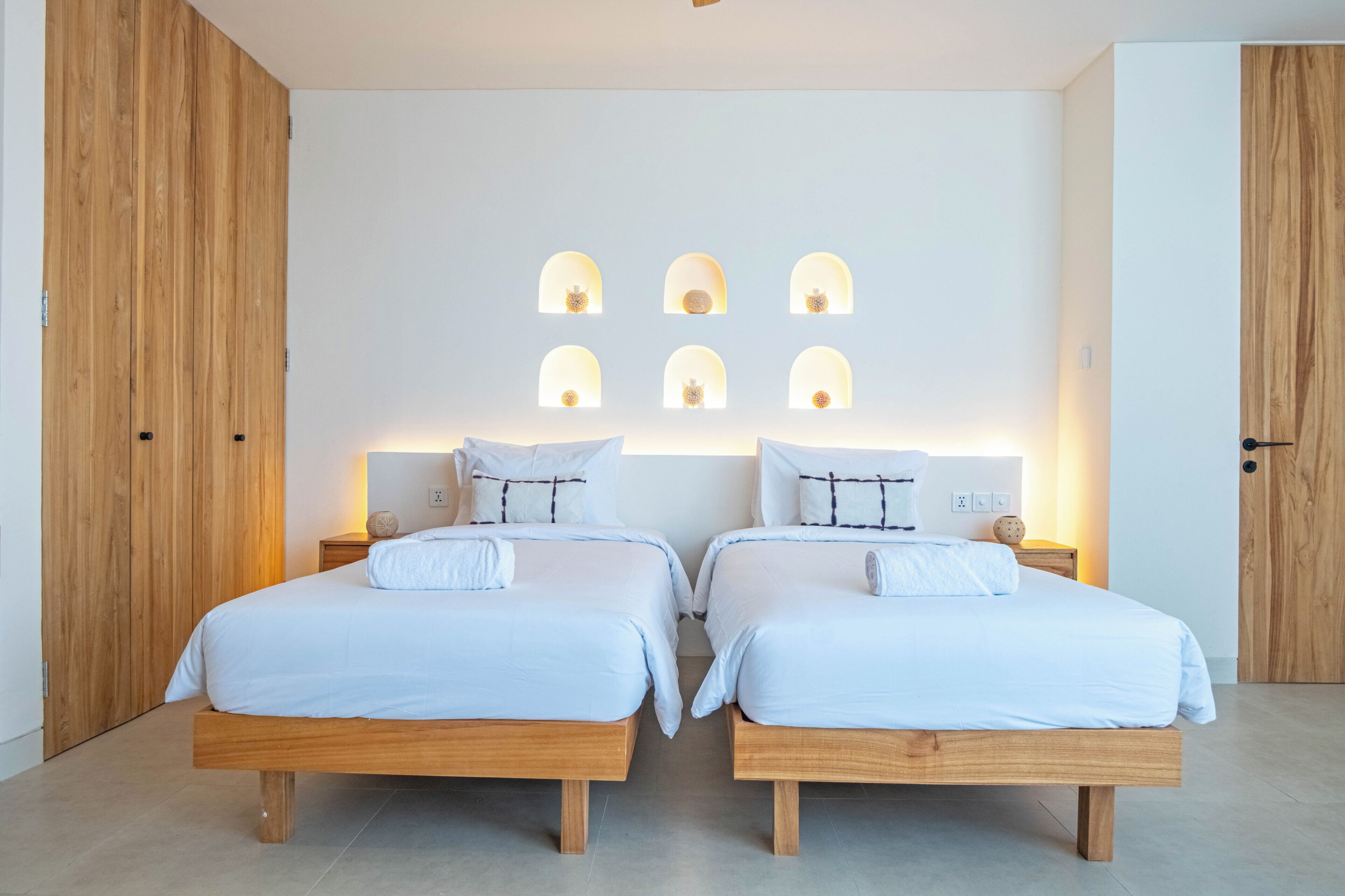 Caja de seguridad en la habitación, wifi gratis y ropa de cama 