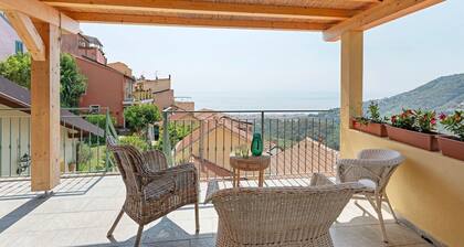 Apartment 'Rosmarino' with Sea View, Wi-Fi, and Air Conditioning