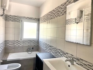 Bathroom - Vrbo Property (Catanzaro)