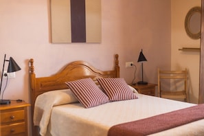 Room - Plaza Mayor Trujillo Rooms (Trujillo)