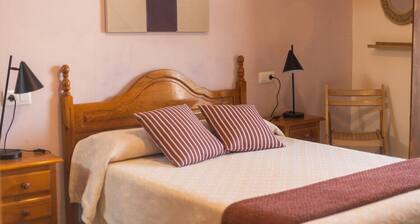Plaza Mayor Trujillo Rooms