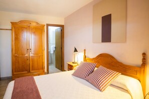 Room - Plaza Mayor Trujillo Rooms (Trujillo)