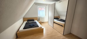 3 makuuhuonetta, Wi-Fi, vuodevaatteet