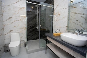 Bathroom - FERIDE'S boutique hotel  (Samarqand)