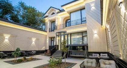 FERIDE'S boutique hotel