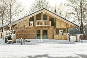 Exterior - Cabin in Ainring with swimming pool (Ainring)