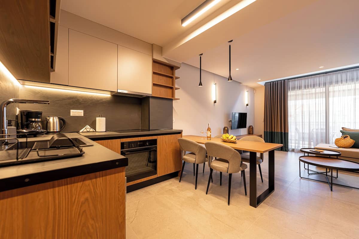 Comfort Maisonette | Ferros/tábuas de passar roupa, berços grátis, Wi-Fi de cortesia