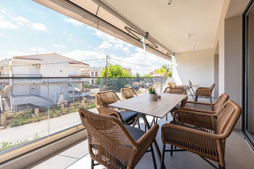 Sea Breeze Luxury Apartments