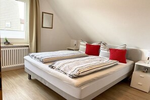 Room - Holiday apartment with 1 bedroom (Borkum)