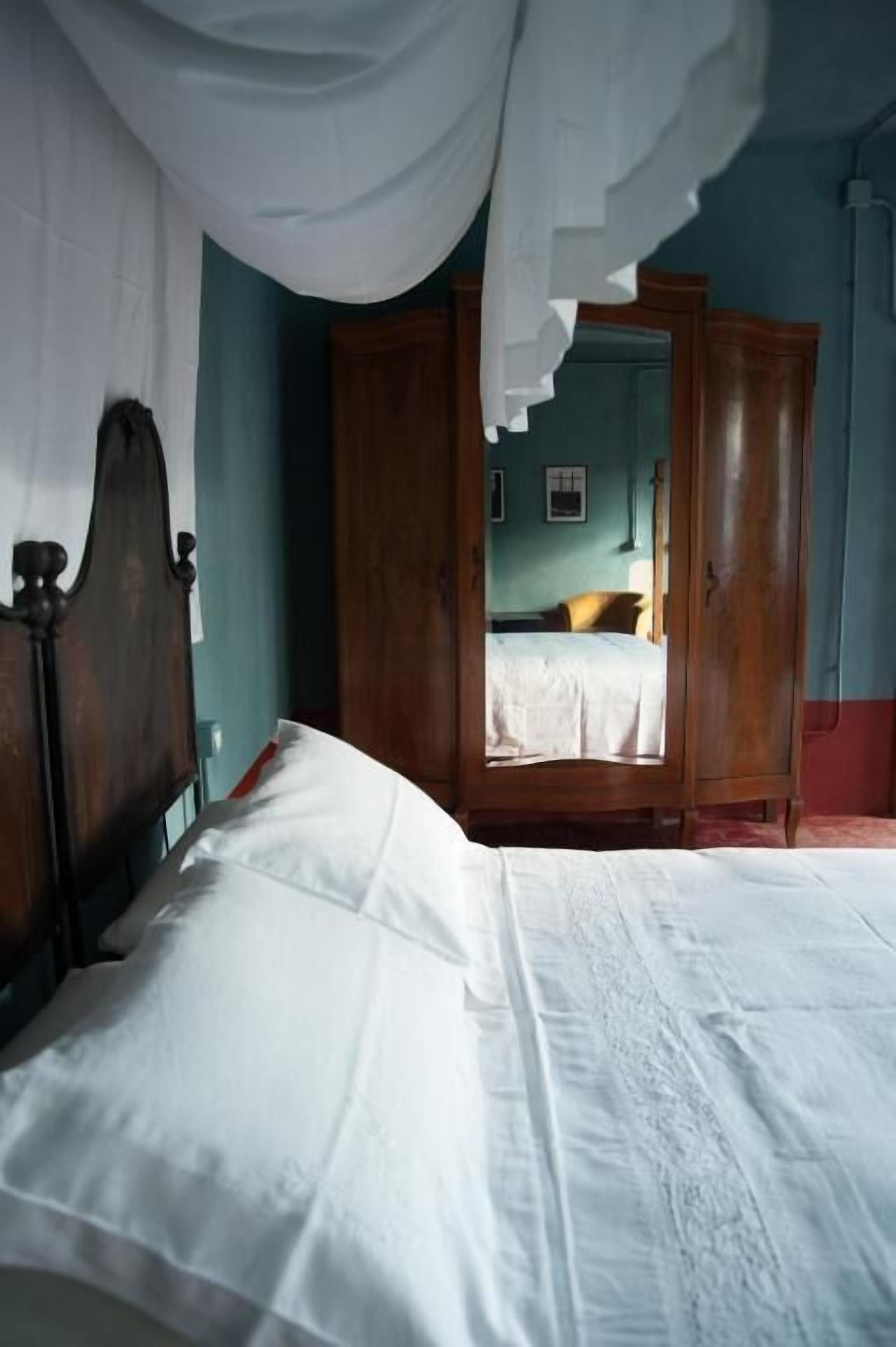 Deluxe Double Room, Garden View | Free WiFi