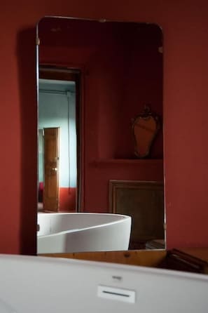 Habitación doble Deluxe, vista al jardín | Interior
