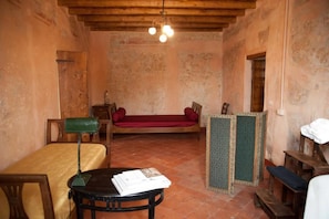 Suite Deluxe, vista al jardín | Interior