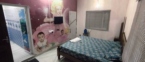 Deluxe Double Room | Egyptian cotton sheets, premium bedding, free WiFi