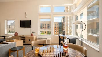 Deluxe-Apartment | Eigene Küche | Kühlschrank, Mikrowelle, Ofen, Herdplatte