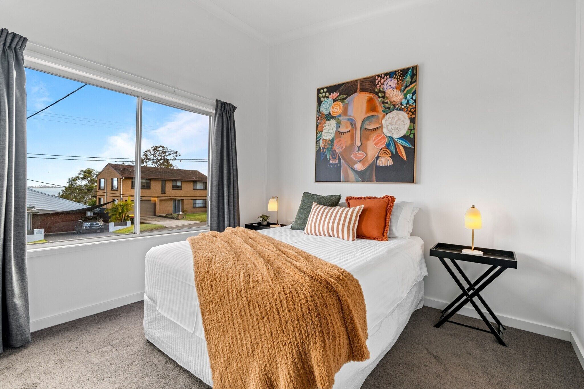 Lakeside 2-bed Retreat With Sunny Balcony - Toukley