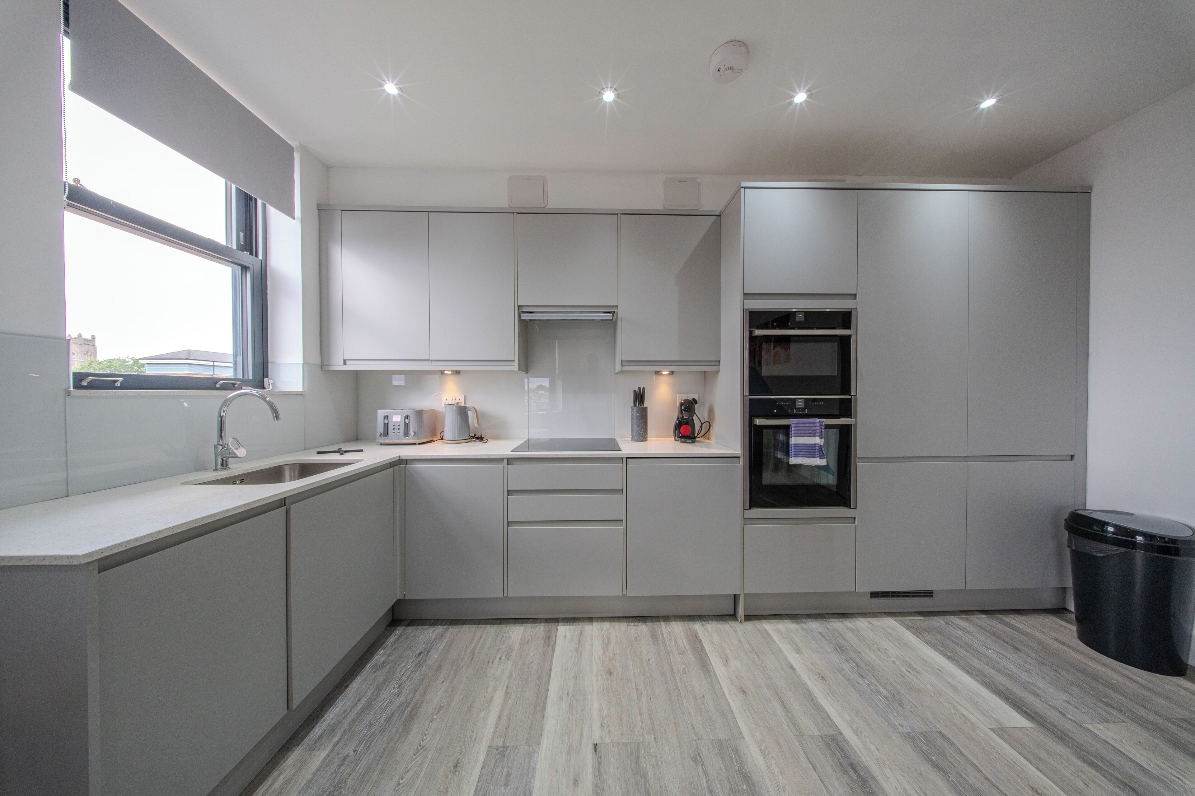 Appartement, 2 chambres, non-fumeurs | Cuisine privée | Micro-ondes, four, plaque de cuisson, cafetière/bouilloire
