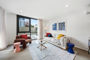 Living area - Stylish 1-Bed Retreat in Braddon (Braddon)