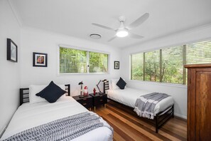 Room - Serene Mount Coolum Escape Near the Beach (Mount Coolum)