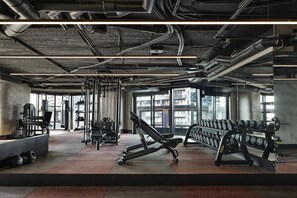 Fitness facility - 2BR High-Rise Southbank | Pool & Gym Near Casino (Southbank)