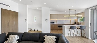 2 Bedroom Townhouse with water views