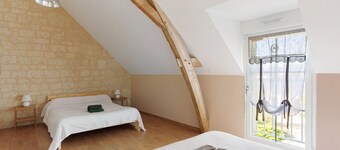 Holiday Home "Gîte Chez Le Vigneron" with Private Terrace, Wi-Fi, and Air Conditioning