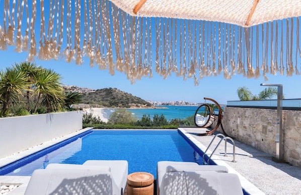 Suite de lujo, vista al mar | Alberca privada