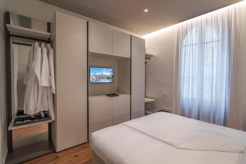 Apartment, Balcony, City View | Blackout drapes, iron/ironing board, free WiFi