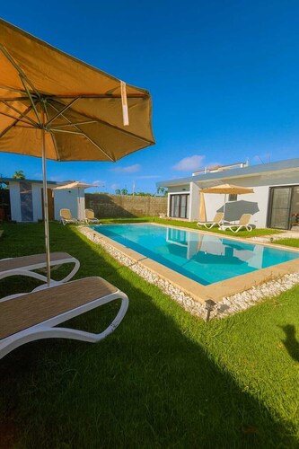 3 bedroom villa,5 minutes to the main beach driving 3 minute to other beach