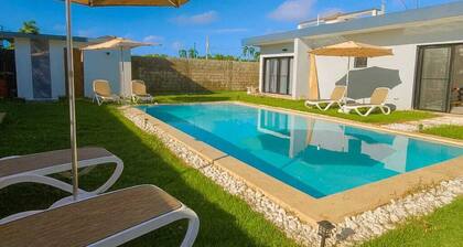 3 bedroom villa,5 minutes to the main beach driving 3 minute to other beach