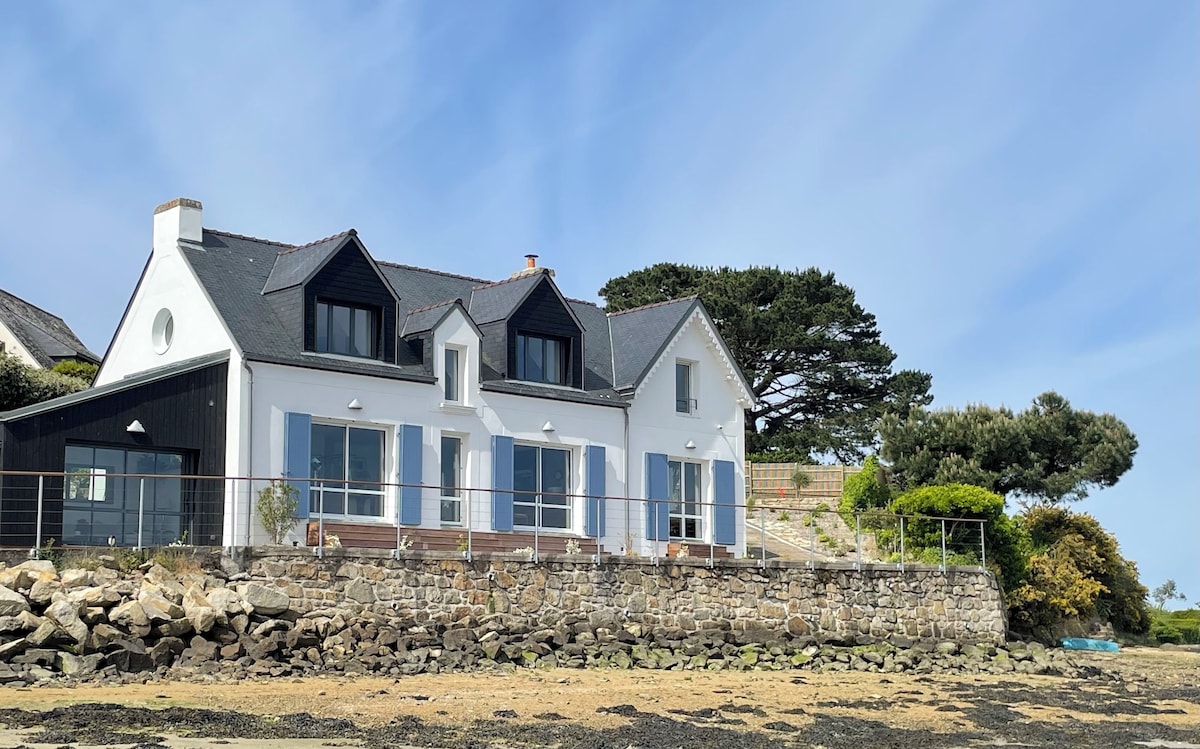 Host profile image