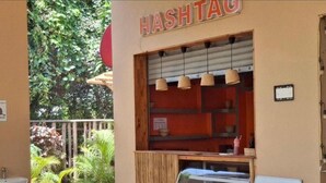 Property grounds - 2-bedroom apartment in lovely Fumba Town with AC, modern comforts and balconies (Nyamanzi)