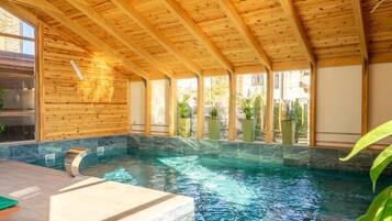 Sauna, bain Ă remous, hammam
