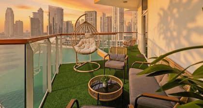 Gogoto 2BR Ultra Lux Canalfront Burj Khalifa View