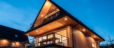House | Exterior