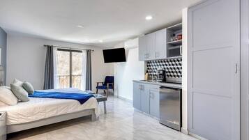 Studio, 1 King-Bett, Haustiere gestattet, Bergblick (Cabo Cove 408 B) | Ausblick vom Zimmer