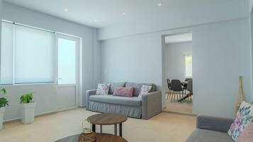 House, Sea View | Living area | 65-inch Smart TV with digital channels