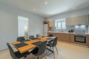 Dining room - Aspasias House (Platanias)
