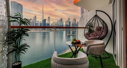 Gogoto Lux Studio Canal & Burj View