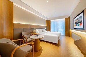 Blackout drapes, soundproofing, iron/ironing board, free WiFi - Yibo Hotel  (GUANGZHOU)