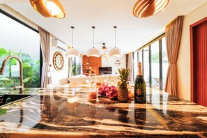 AMETHYST Zen Hillside Oceanview | Dapur pribadi