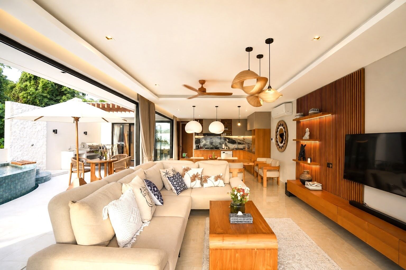 AQUAMARINE Zen Hillside Oceanview | Area keluarga