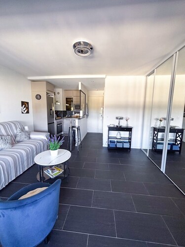 Cosy studio + terrace near beaches & Cannes