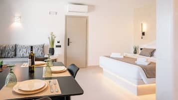 Comfort Villa | In-room safe, iron/ironing board, free WiFi
