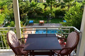 Classic Room, Balcony, Garden View | Outdoor dining - GÜNLÜ HOTEL (Fethiye)
