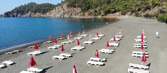 GĂNLĂ HOTEL