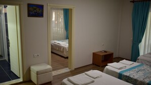 Studiosuite – classic, balkong, hageutsikt