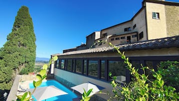 Piscina stagionale all'aperto