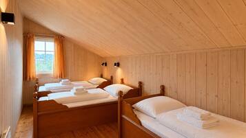 Free WiFi, bed sheets