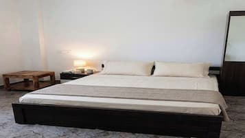 Deluxe Room, City View | Free WiFi
