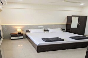 Free WiFi - Hotel Tattva urban stays (Bhusawal)